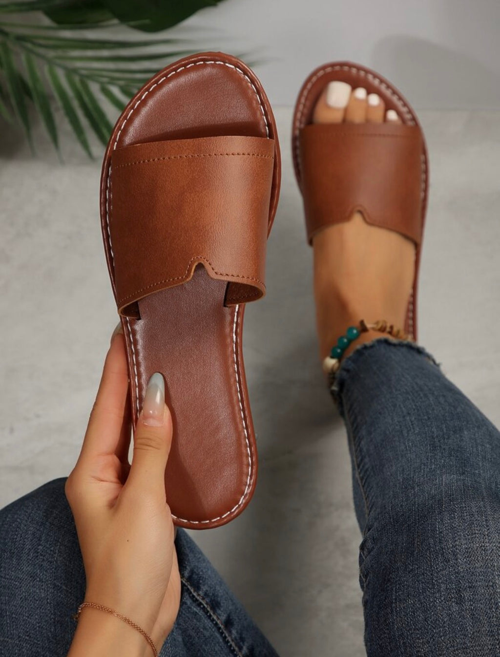Women's Comfortable Flat Sandals- PRE ORDER